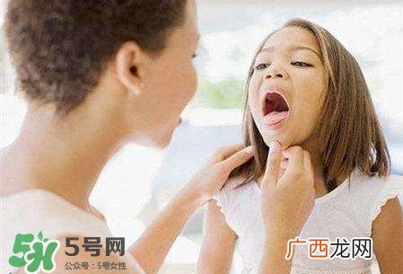 吃鱼卡刺窒息死亡喉咙卡刺怎么办小窍门