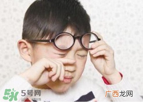 近视眼怎么自然恢复？近视眼如何自然恢复