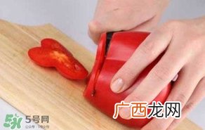切辣椒后手很辣怎么办？切辣椒后手很辣多久能好