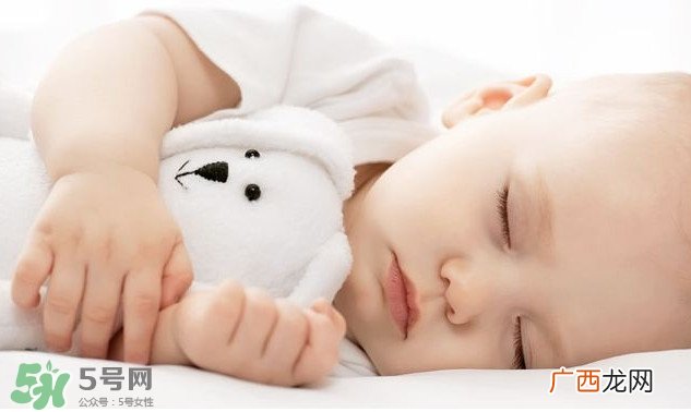 睡眠对人体有何作用？人体正常睡眠几个小时