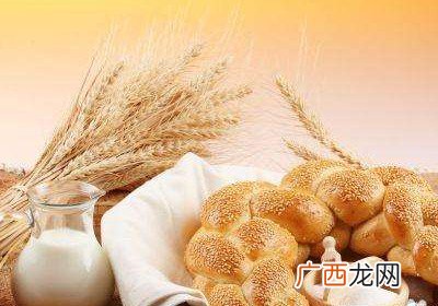 中老年人补钙什么时间最好？中老年人补钙注意事项