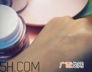 欧珀莱塑颜紧肤霜怎么样_适合什么年龄