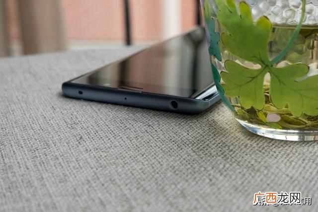 小米手机质量怎么样？没有对比就没有伤害，小