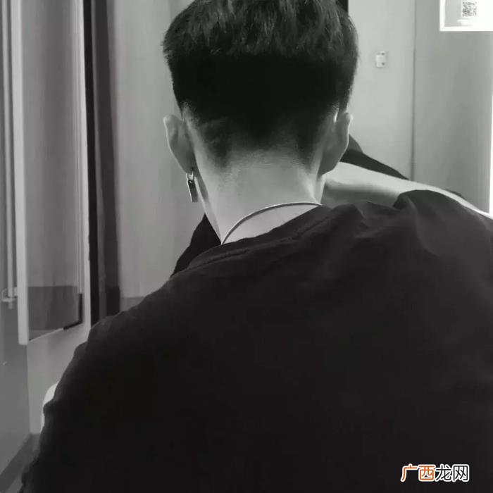 男生头像照，小哥哥男生头像大大大合集100张速度拿走