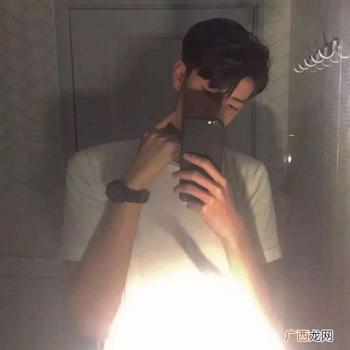 男生头像照，小哥哥男生头像大大大合集100张速度拿走