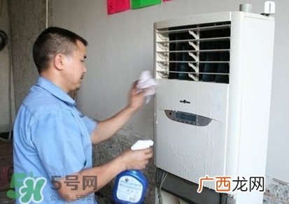 空调多久加一次氟？空调加氟多了会怎样