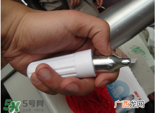 笑气怎么玩?笑气怎么用?