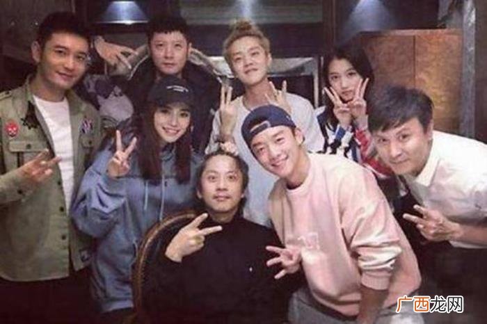 鹿晗关晓彤高清图片，关晓彤鹿晗恋爱3年