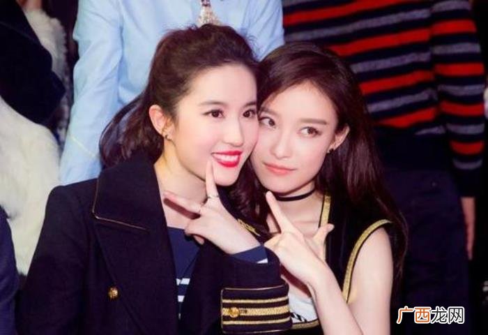 鹿晗关晓彤高清图片，关晓彤鹿晗恋爱3年