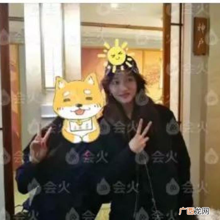 鹿晗关晓彤高清图片，关晓彤鹿晗恋爱3年