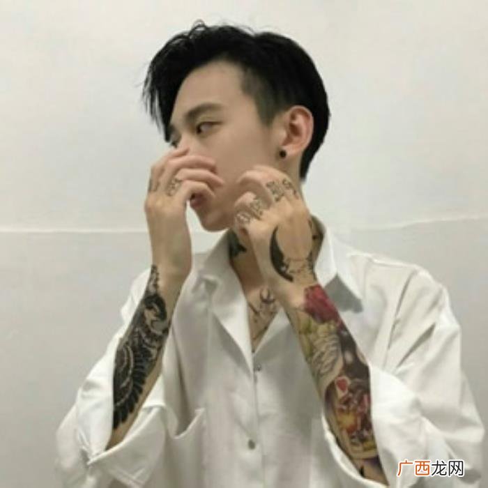 最帅的头像帅气男生，今日推荐帅气的男生头像