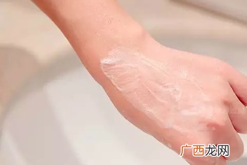 泰国sa ad na洁面仪怎么用？泰国sa ad na洁面仪使用方法