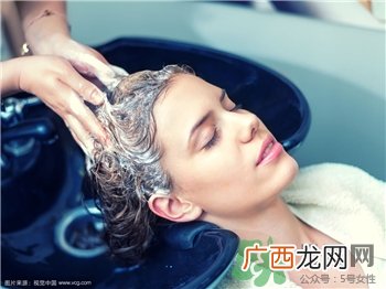 洗头发的正确方法错误的洗头方式