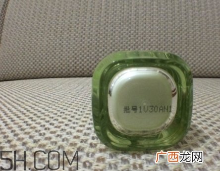 百雀羚美容液怎么样？百雀羚美容液功效作用