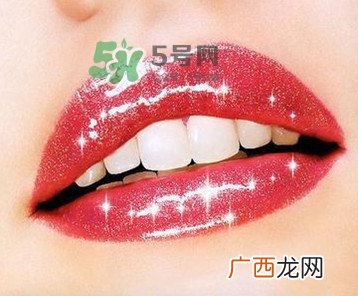 烤瓷牙和全瓷牙有什么区别?烤瓷牙和全瓷牙的区别