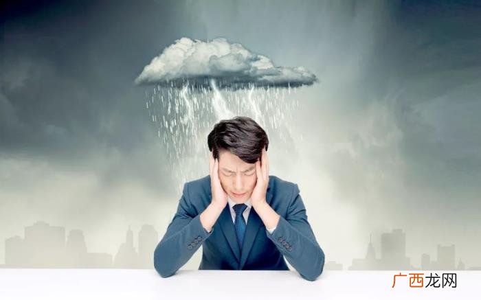 男人自私没担当的表现，没担当的男人都有这5种表现