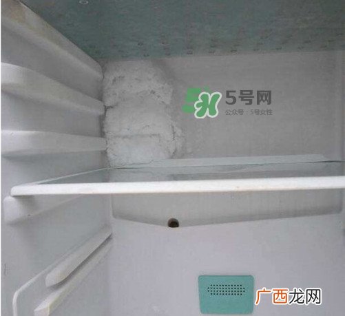 冰箱冷藏室结冰正常吗？冰箱冷藏室结冰是什么原因？