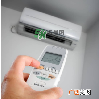 夏天空调开什么模式？夏天空调开制冷还是除湿好呢？