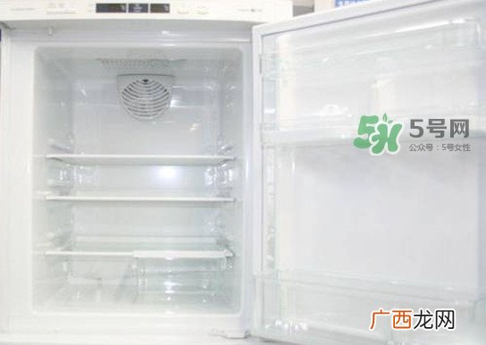 冰箱夏天温度应该调到几档？冰箱里面冰太多怎么办