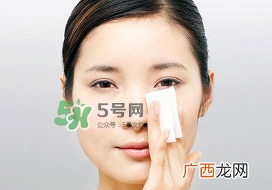 牙膏怎么去黑头?牙膏去黑头有用吗
