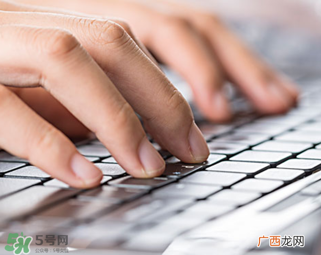 指甲上没有月牙是病吗？指甲上没有月牙正常吗？