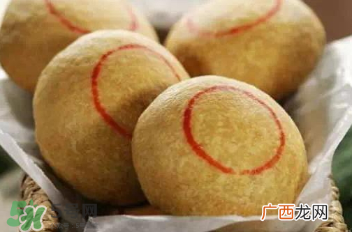 月饼皮可以用低筋面粉吗？月饼皮用什么面粉？