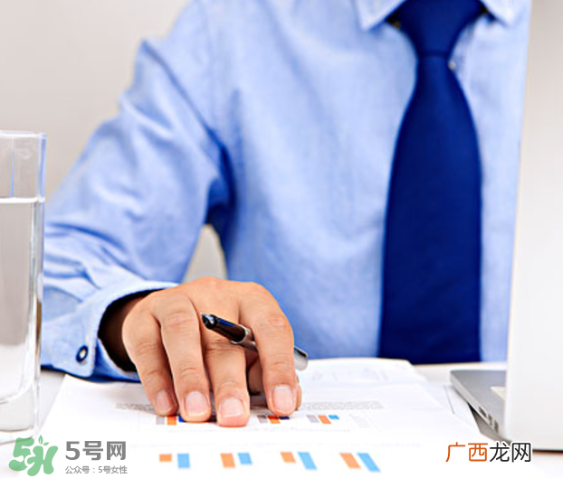 指甲上没有月牙是怎么回事？指甲上没有月牙是不是不健康？