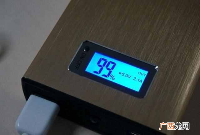 教你正确使用及注意事项 充电宝怎么用