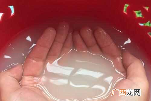 一招教你解决 毛巾变硬怎么办