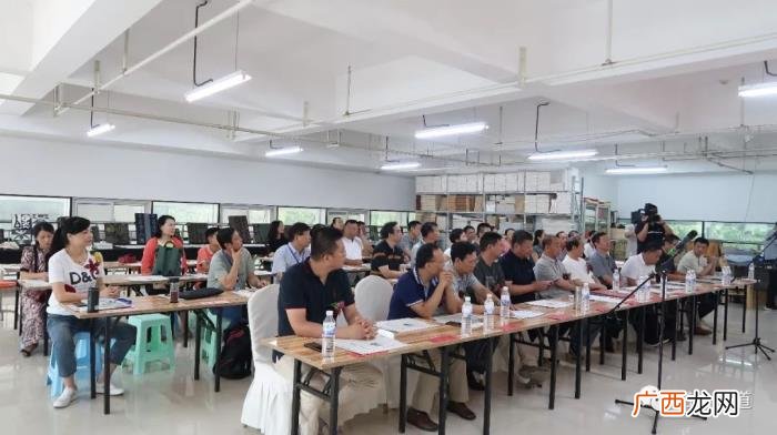 青岛王崇伟，简帛书院在青岛揭牌成立丨中国书法报道青岛创作培训基地揭牌