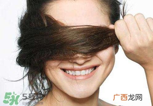 生姜擦头皮后要洗头吗？用生姜擦头皮多久能长发