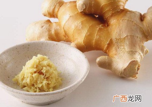生姜贴肚脐可减肥吗？生姜擦头皮能生发？