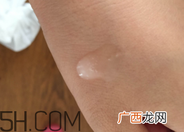 欧珀莱恒久肌底循环精华露基础型适合什么年龄?