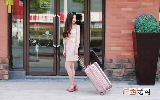 osdy拉杆箱怎么样？简单时尚，你选择的准没错