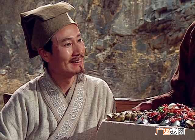 怎么跟朋友开口要钱?钱千万不能轻易借