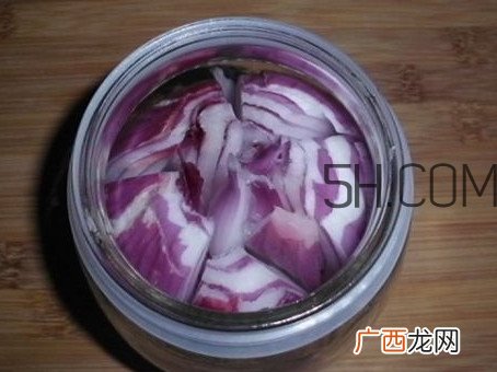 葡萄酒泡洋葱有什么好处？葡萄酒泡洋葱多久能喝
