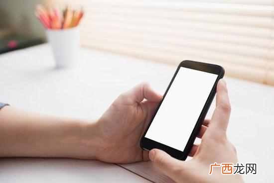怎么查手机通话记录和短信？一招搞定