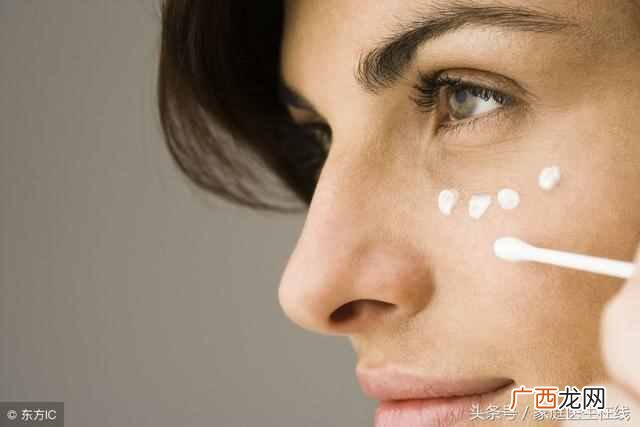眼睛有皱纹怎么办？一招帮你缓解困扰