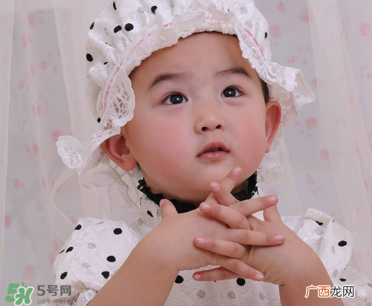 小儿麻痹会遗传吗?小儿麻痹是怎么引起的?