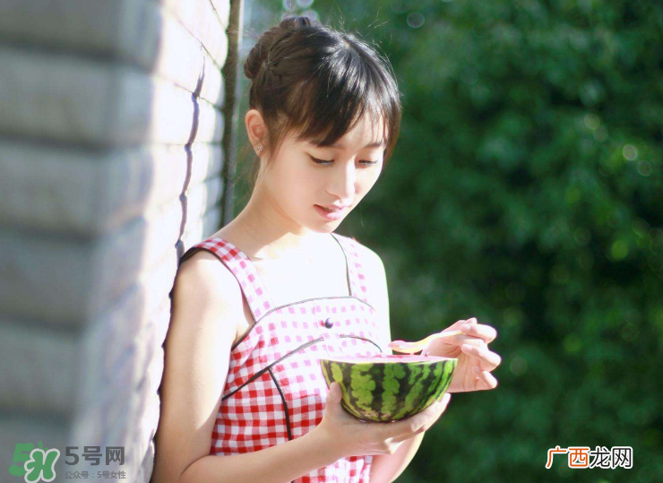 结膜炎眼睛肿了怎么办？结膜炎眼睛红几天能好？
