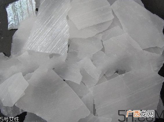 火碱是什么？火碱有什么用