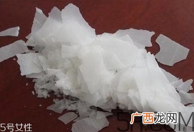 火碱是什么？火碱有什么用