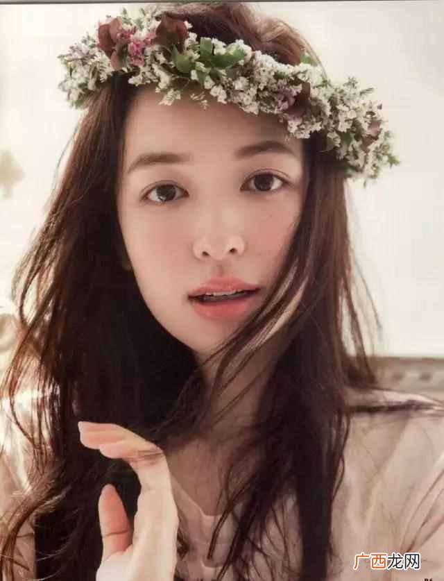 腮红怎么用更自然?腮红打的好,秒变小仙女