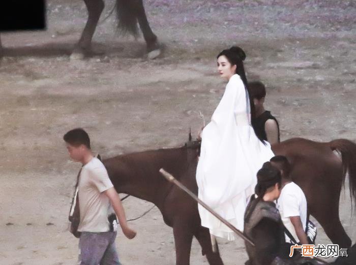 杨幂谈减肥，杨幂堪称减肥灯塔里无法跨越的巅峰