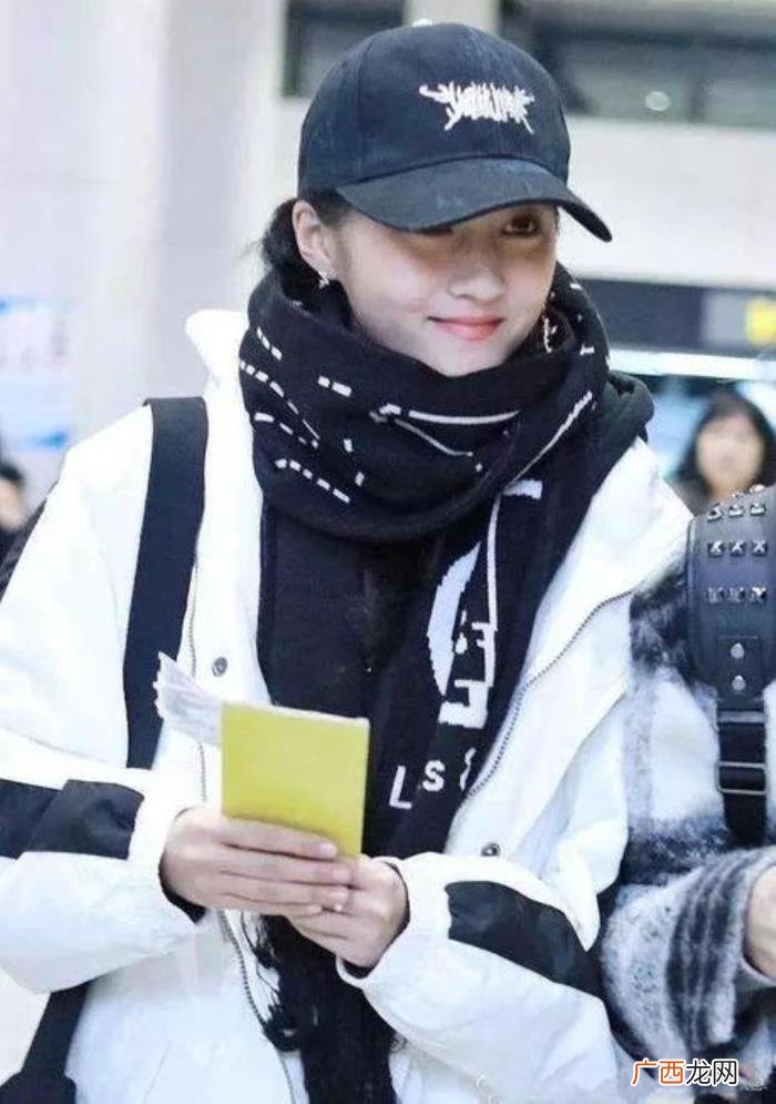 鹿晗的戒指，鹿晗关晓彤又又又来一波暴击戒指抢镜