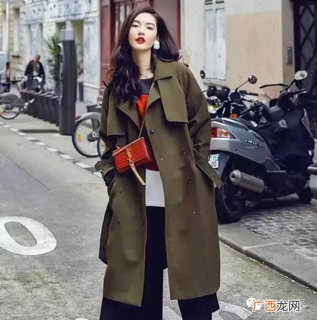 军绿色外套怎么搭配好看？搭配好气场十足，太