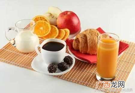 额头头发稀少怎么办?帮你解决困扰