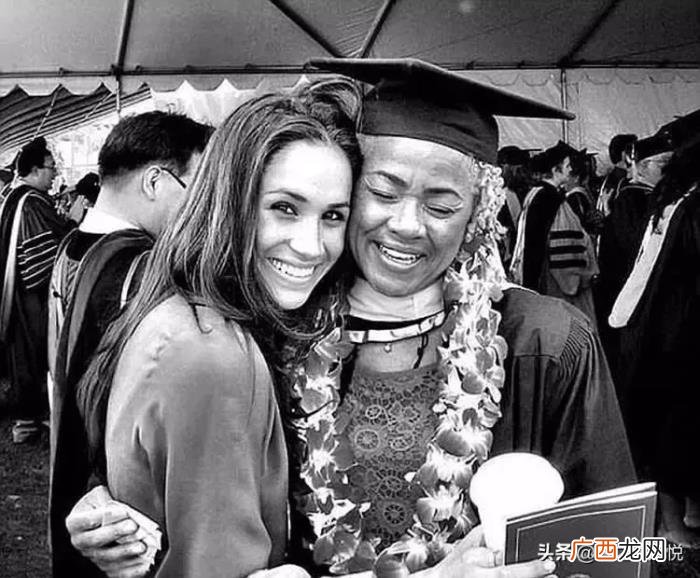 我采访了300个离婚带娃的女人 离婚后带着孩子的女人