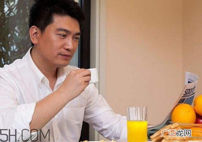 肺气肿可以吃西洋参吗？肺气肿可以吃三七粉吗？