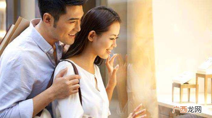 男人得相思病的样子，男人太思念一个女人